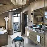 Lys Martagon Hotel